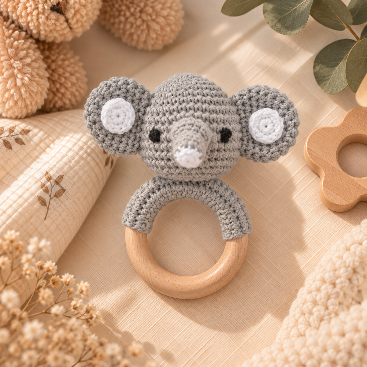 Hochet de dentition bébé en bois & crochet – Animaux 🧸